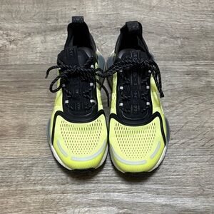 Adidas NMD V5 Neon Yellow and Black Athletic Sneakers 🌝🌝